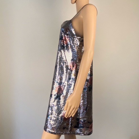 NEW TOPSHOP SILVER SEQUIN FLORAL MINI DRESS - Picture 5 of 8